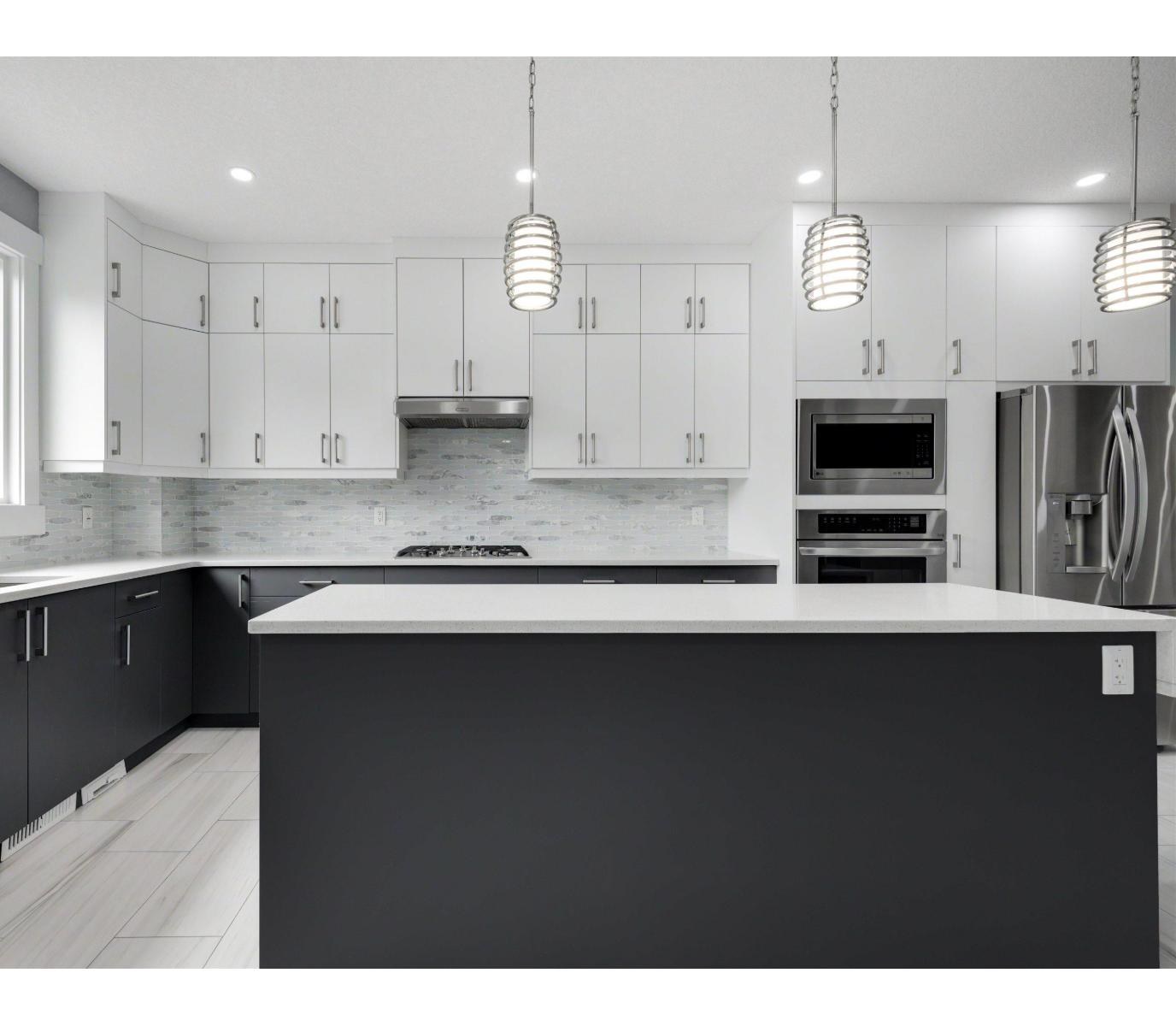 9013 90 ST NW, Edmonton, Alberta T6C3L8 photo 7