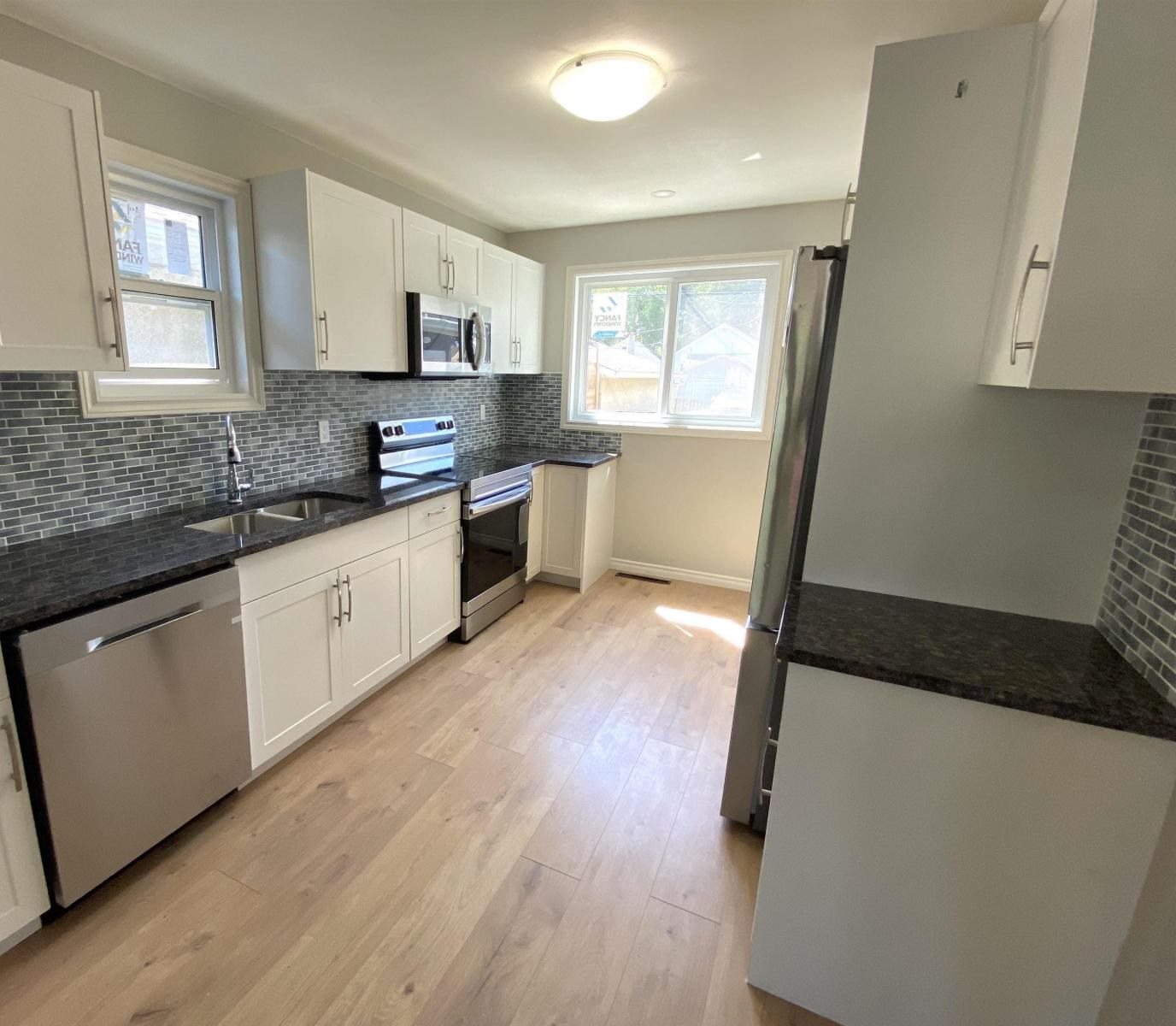 12010 66 ST NW, Edmonton, Alberta T5B1J6 photo 8