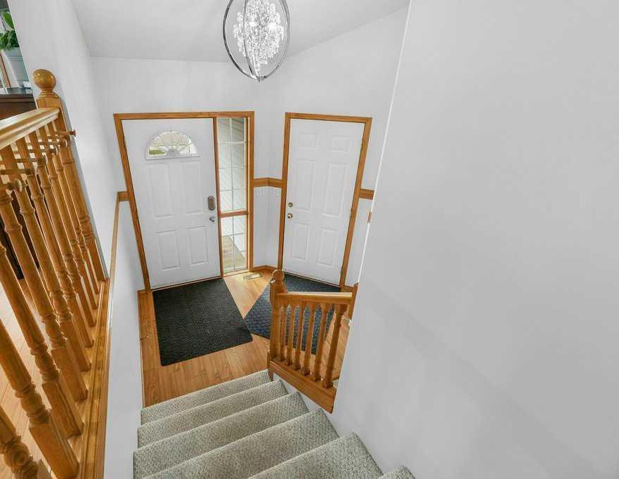 6214 39 Avenue Close, Stettler, Alberta T4K1G1 photo 5