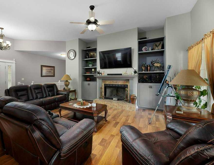 12 Iron Wolf Ridge, Lacombe, Alberta T4L2K2 photo 7