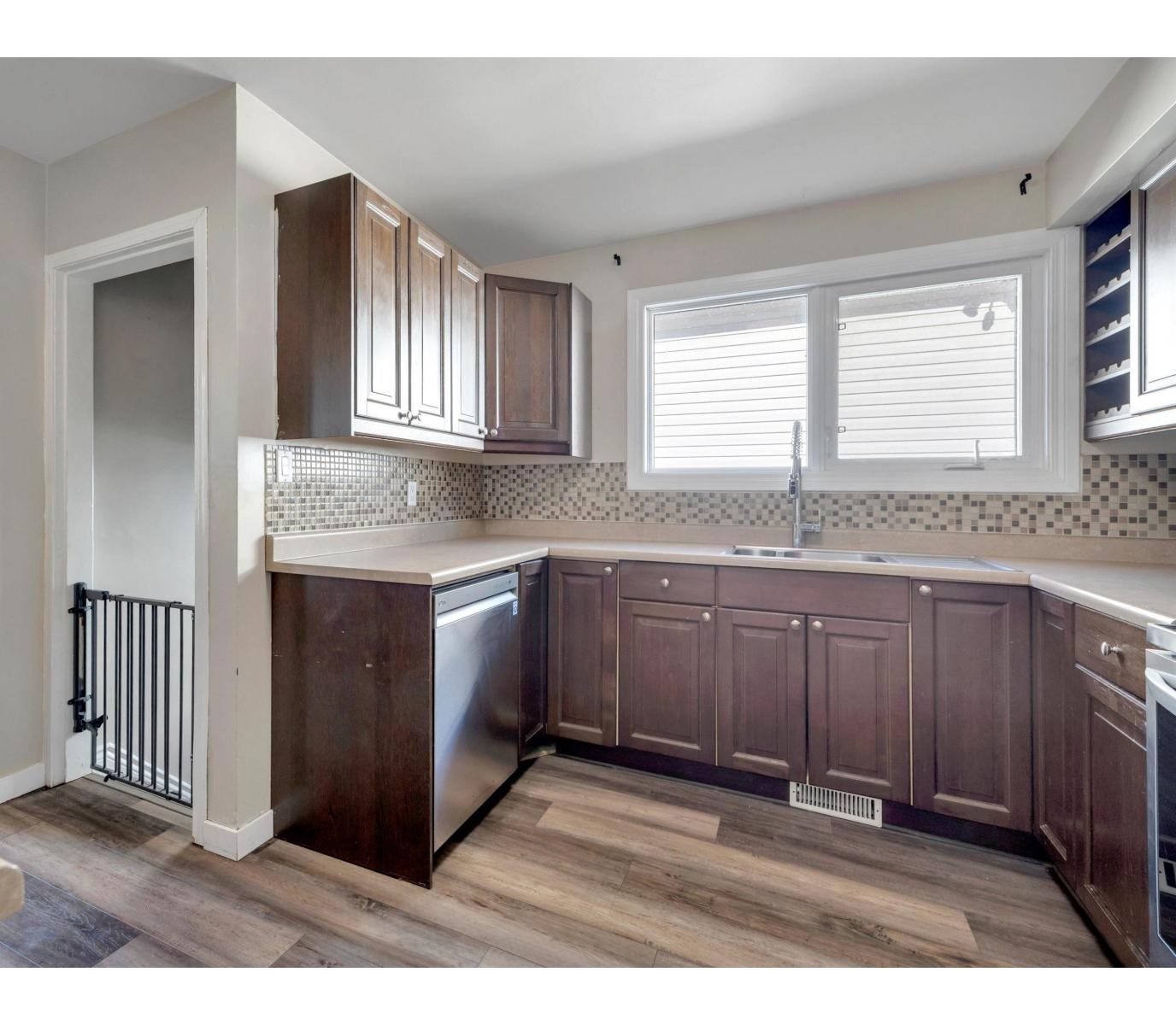 13339 131 ST NW, Edmonton, Alberta T5L1N8 photo 6