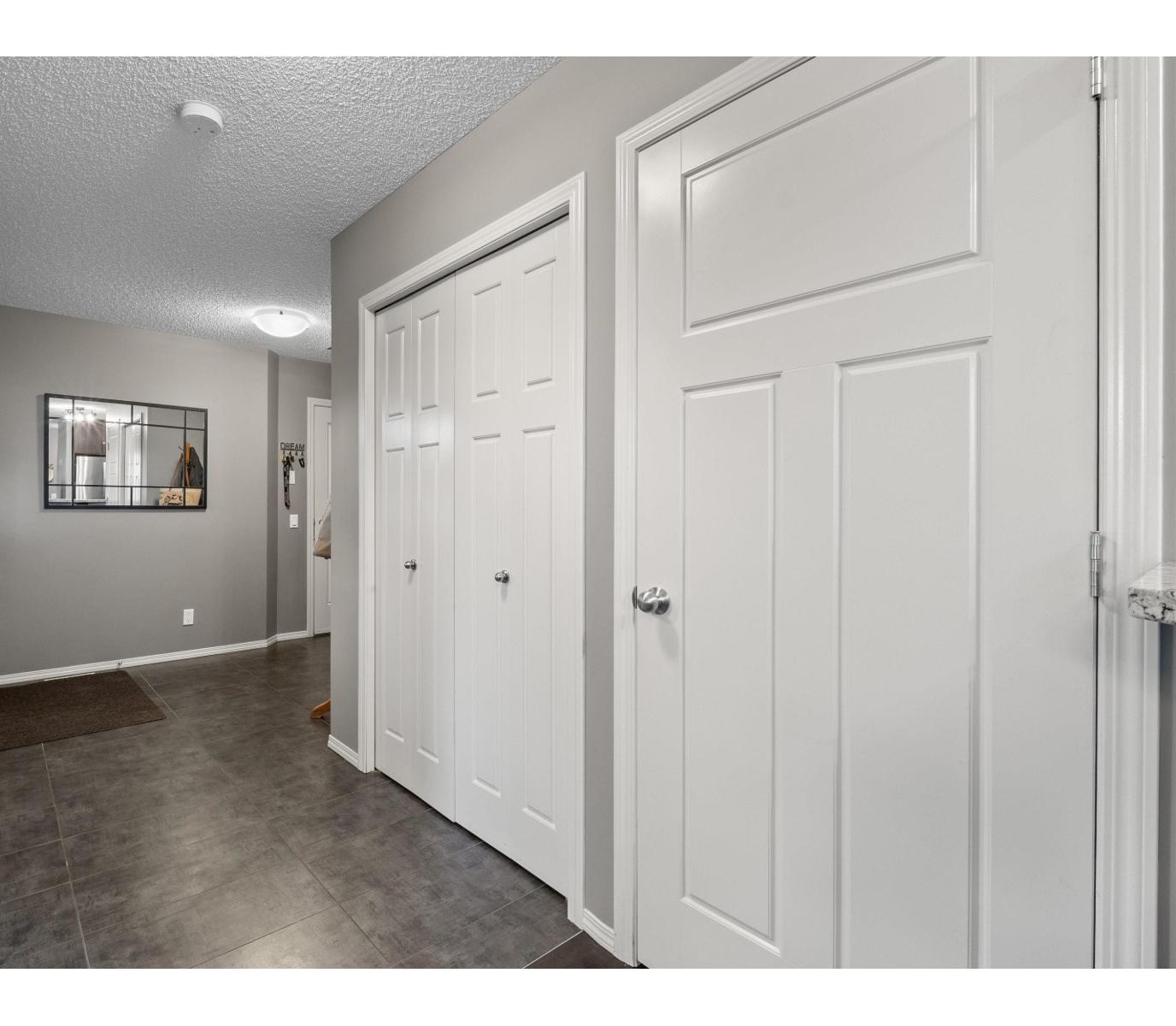 8 ROYAL ST, St. Albert, Alberta T8N7N8 photo 7